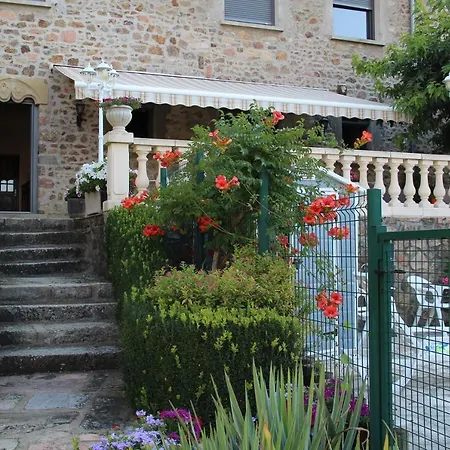 Au Petit Clos B&B Saint-Symphorien-sur-Coise